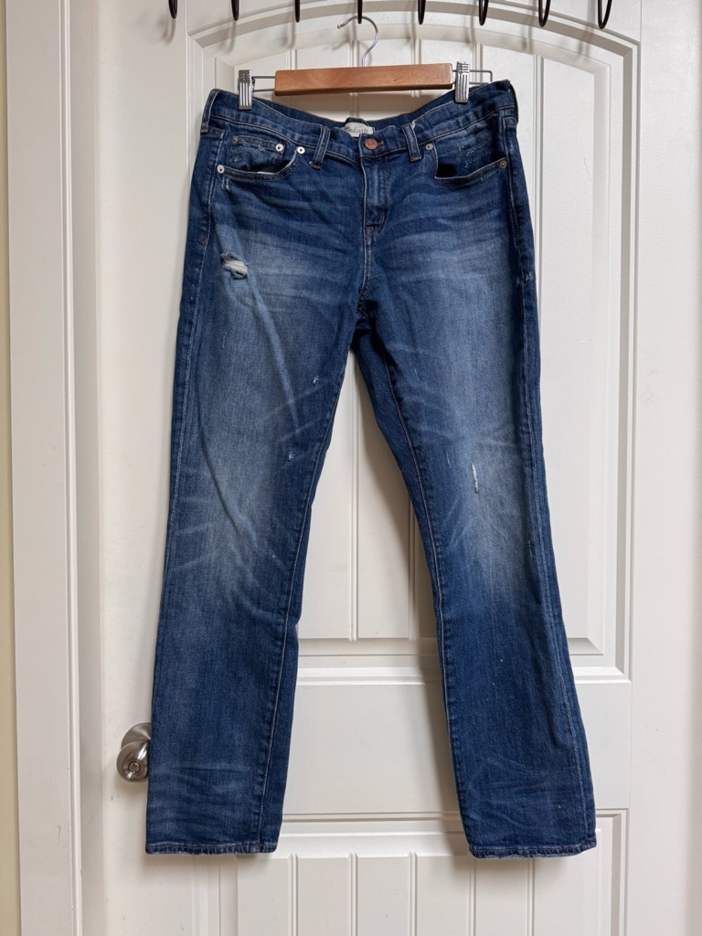 Madewell Distressed Slim Boyfriend Jeans. Size 29